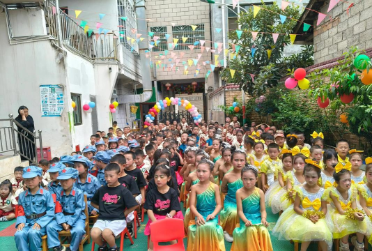 曾都区东城街八一幼儿园