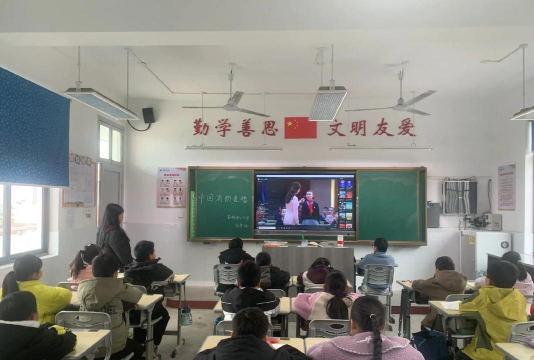 三台县新鲁镇龙桥中心小学