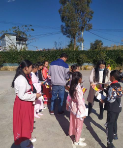 弥渡县红岩镇大营完全小学