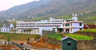 四川省旺苍县双汇镇中心小学校