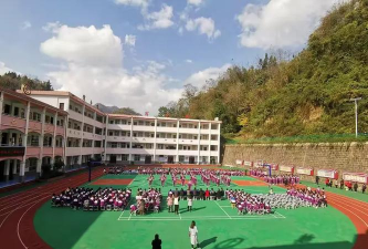 巴庙镇中心小学