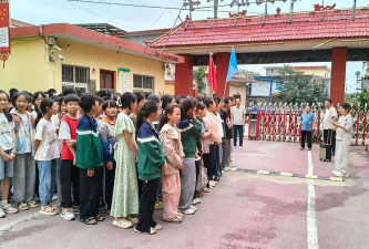 南河店镇一初中