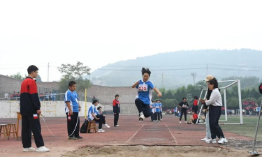 中峰乡第二初级中学