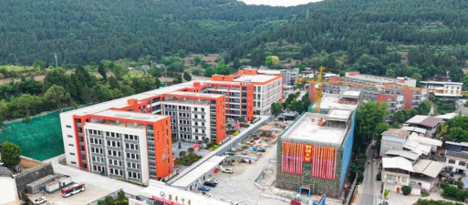 盐亭县城关初级中学