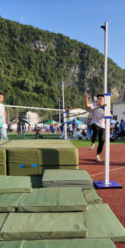 綦江县郭扶镇骑龙初级中学