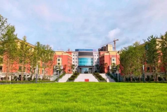 平昌云台镇中学