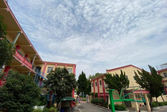 望城县坪塘镇白泉中学