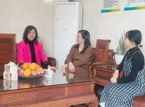 萍乡市湘东区湘东镇小精灵幼儿园