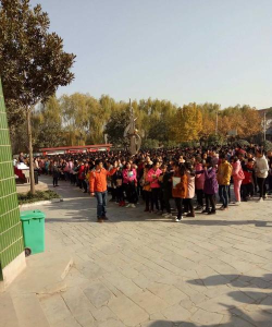 泌阳县象河乡中心学校