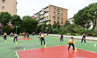 长宁区绿苑小学