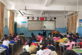 鸡东县平阳镇中心小学