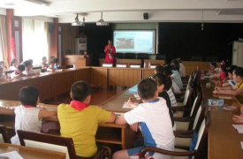 宝山区红星小学