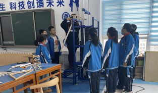 汽车产业开发区第八小学