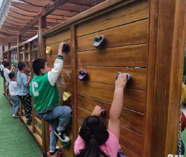 东丰县教师进修学校附属小学