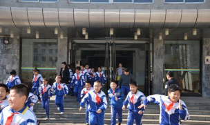 通化市东昌区民主小学