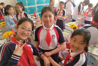 大连市旅顺口区光荣小学