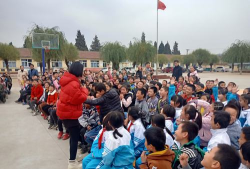 迁安市大五里乡贯头山中心完全小学