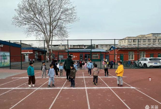 北京市昌平区北七家中心小学