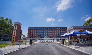 成都新东方高级技工学校