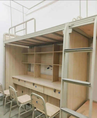 成都信息工程大学银杏酒店管理学院