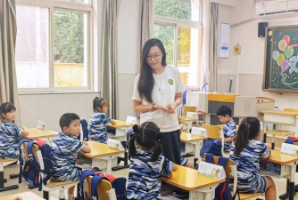 北京精诚实验小学华严里校区