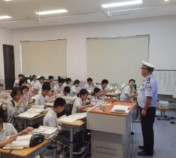 第二小学不较详细