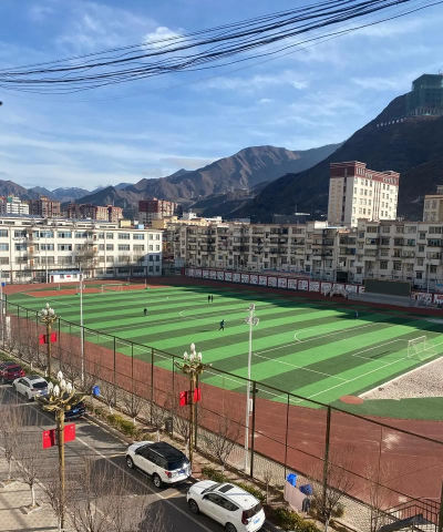 西藏昌都市第一高级中学