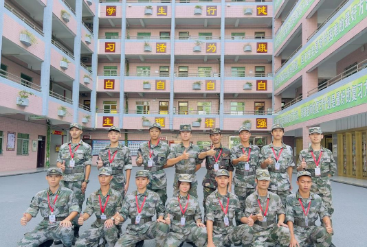 东莞长安东安初级中学