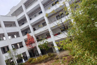 昆明云师大附中呈贡校区