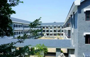 苏州吴江市松陵第一中学