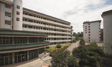 衡阳信息网络工程学校