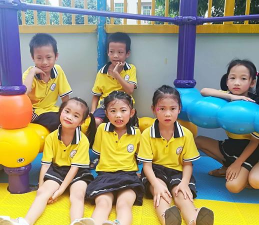 丰都县小天鹅艺术幼儿园