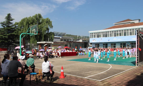 町店镇初级中学校