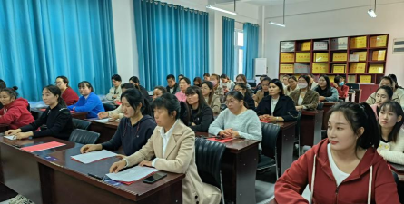 浚县小河镇东风中心校