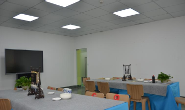 重庆两江新区百思得艺术培训中心有限公司