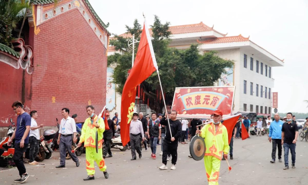 雷州市乌石镇平步小学