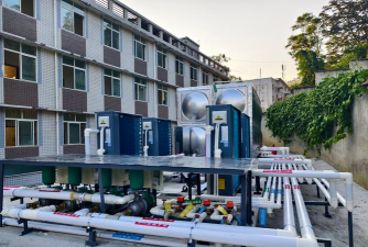 平昌县石垭初中春雨后勤服务部