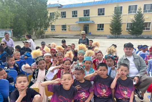 巴什罕乡初级中学