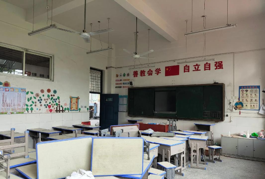 浉河区实验小学