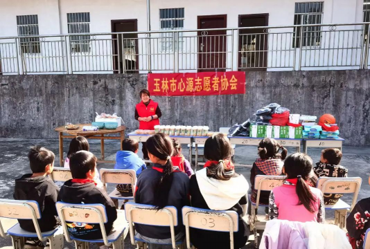 信宜市金垌镇金垌小学(大垌分校)