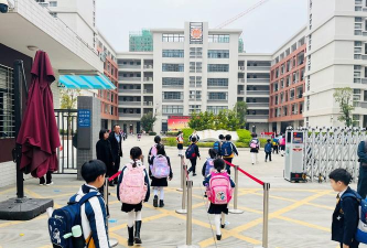 蚌埠市龙湖小学