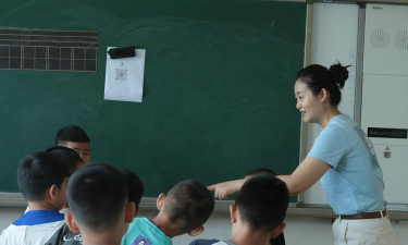 绥棱县后头乡中学