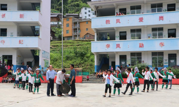 下江小学