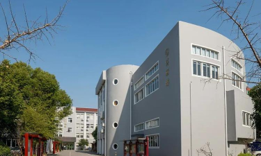 上海市嘉定区杨柳初级中学