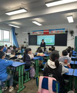 绵阳市涪城区新艺美艺术培训学校有限公司