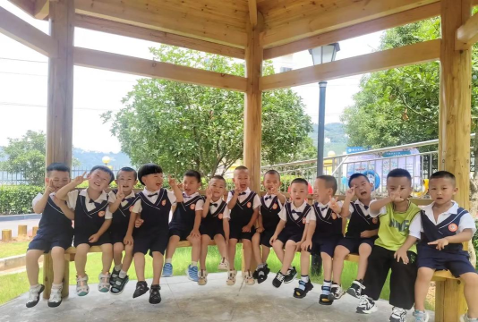 新泰市新汶办事处良村幼儿园