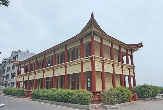 四川省南充市龙门中学