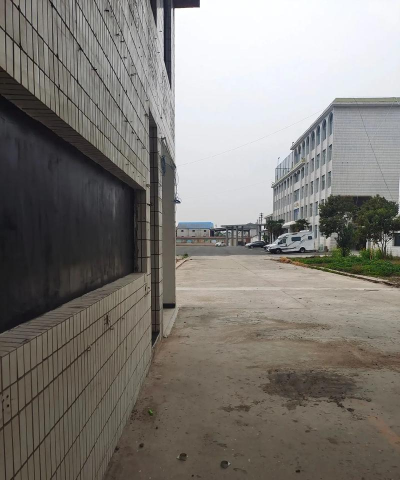 江州区江南第二中学