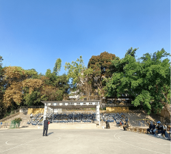 临翔区邦东乡邦东中心完小