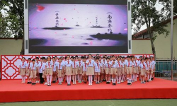 淄博市灵峰双语学校